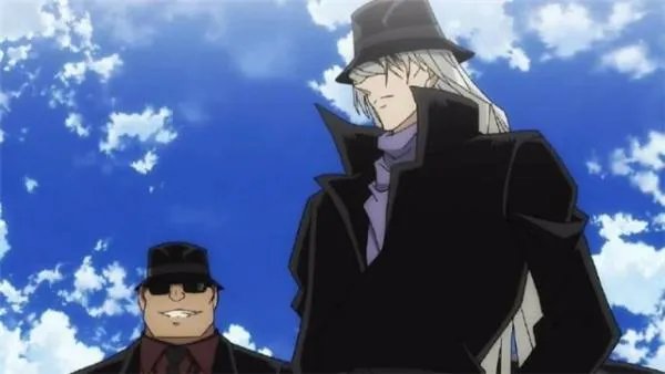 《名侦探柯南》琴酒身边的队友有多么排不上用场？