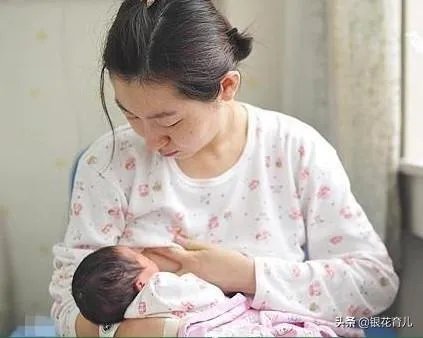 哺乳期妈妈涨奶挤奶的时候宝宝都很快就醒来是怎么回事