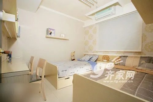 清新淡雅日式风格 80后美女自装99平米恬静三居室