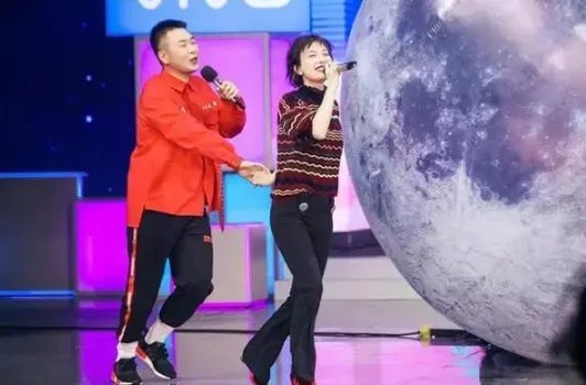 谢娜晒照唯独缺了吴昕是什么情况？