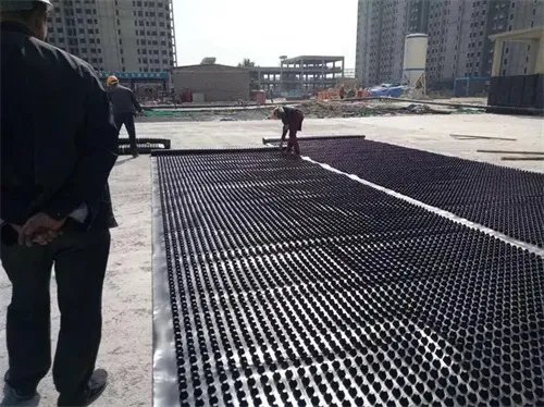 塑料排水板排水原理是什么