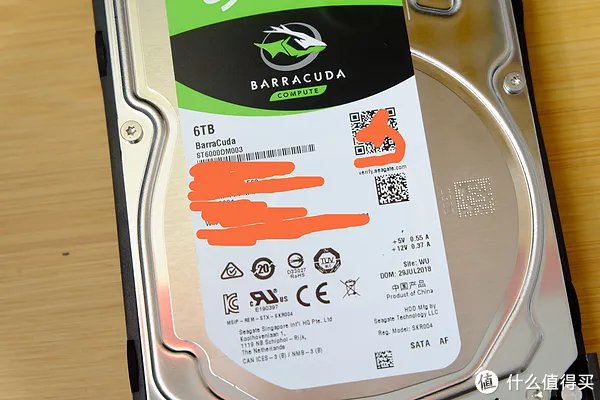 西数Elements,西数Mybooks,希捷Expansion三款移动硬盘拆解方法。