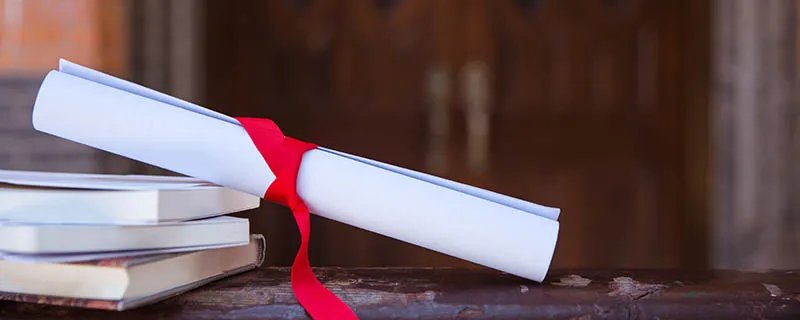 天下谁人不识君的上一句