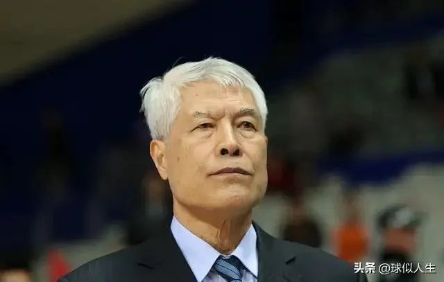 辽篮与马丁内斯续约,下季以助教辅佐杨鸣,蒋兴权回归有何深意?