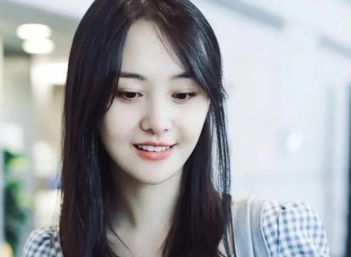 新进展！郑爽被曝已与孩子通视频，第一句话便落泪，你知道她说了什么吗？