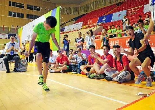 30秒世界吉尼斯跳绳记录是多少下