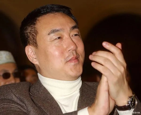 郎昆与刘岩结婚了吗?