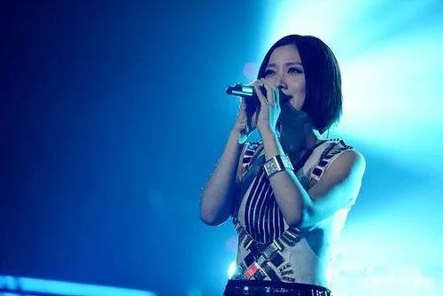 姚贝娜乳腺癌早期为什么只活了三年？