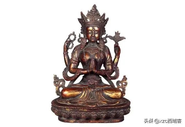 如何鉴定明嘉靖篮釉瓷?