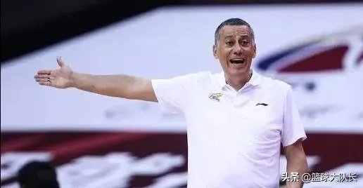 辽篮与马丁内斯续约,下季以助教辅佐杨鸣,蒋兴权回归有何深意?