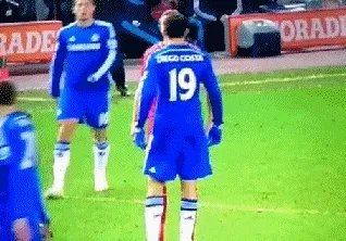 在利物浦效力过的中场