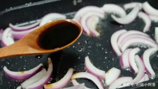 寿喜锅里面可以放什么菜