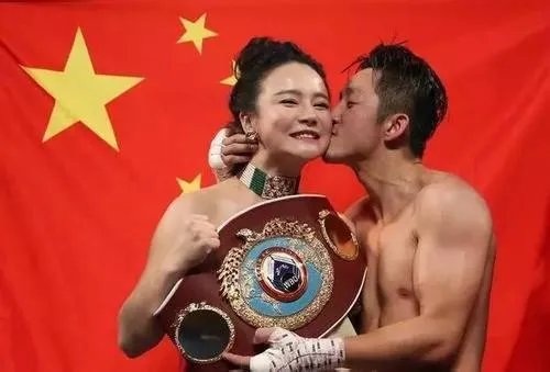 如何看待邹市明称拳王卫冕战被人暗动手脚，曾遭受匪夷所思的干扰？