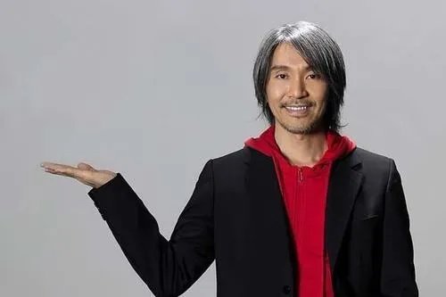 香港娱乐圈里,向华强为何与周星驰结仇?