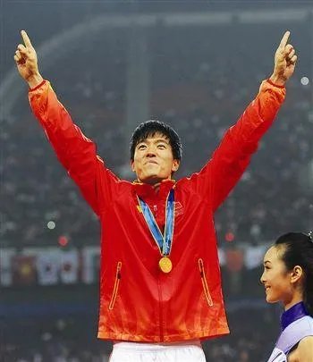 刘翔那么厉害,为什么还被喷?