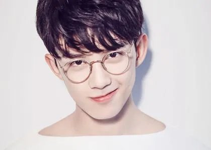 何炅老师都做过哪些替人解难的事情?