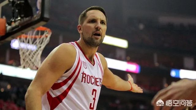 火箭旧将梅尔顿砍下21分正负值全队最高，火箭队会后悔交易他吗？