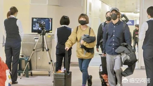 中国新增确诊病例降至个位数,何时才能宣布“疫情结束”?