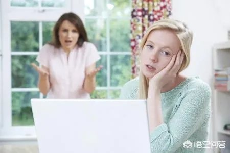 眼睛经常看电脑看得干涩，有什么好的调养方式？应该怎么护眼呢？