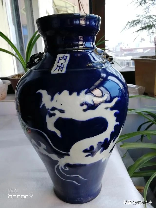 如何鉴定明嘉靖篮釉瓷?