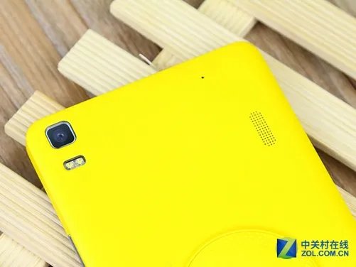 有现货才叫诚意 8款值得关注的热门手机