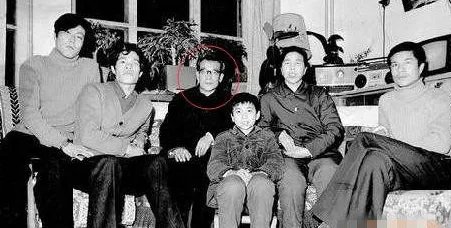 王中磊的背景如何?