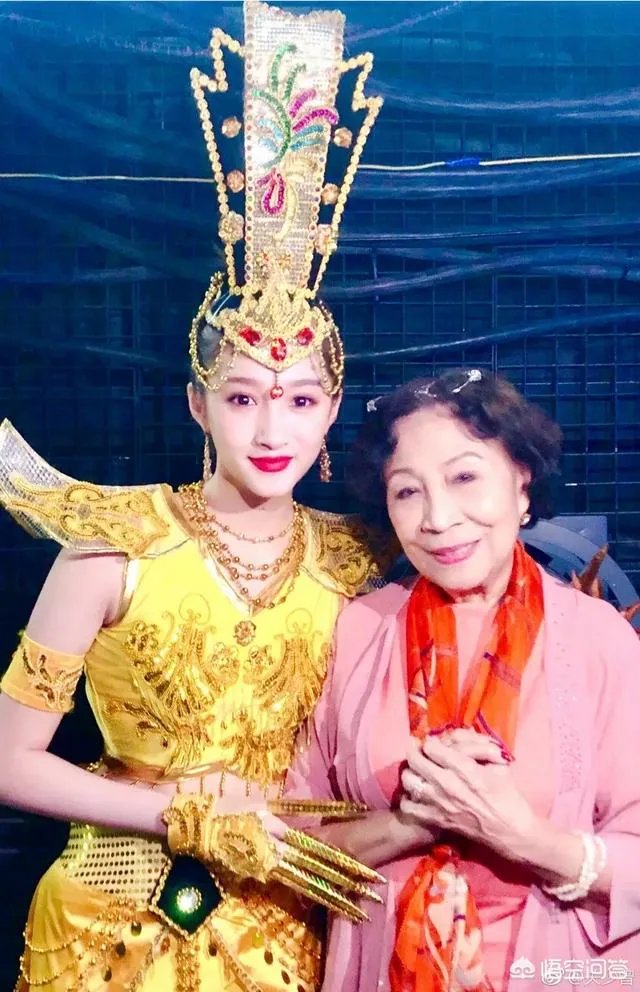 关晓彤跳千手观音那一年那一季