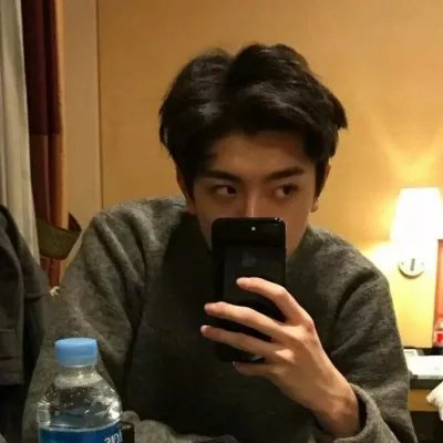 2020男生帅气潮流头像大全