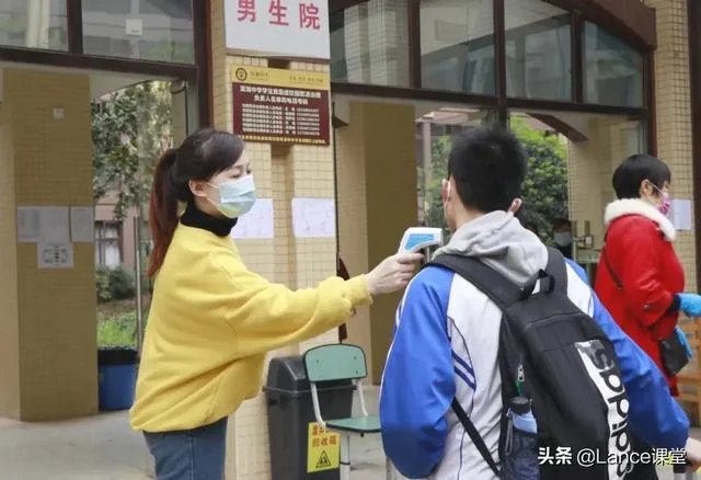 绥芬河口岸输入病例是否影响黑龙江省开学时间？