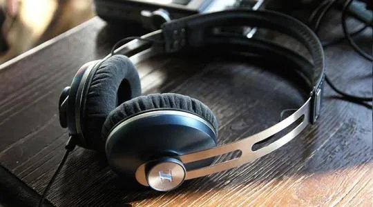 荣耀的魔声耳机值得买吗？