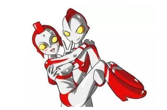 最爱吊打怪兽的夫妻奥特曼(图)