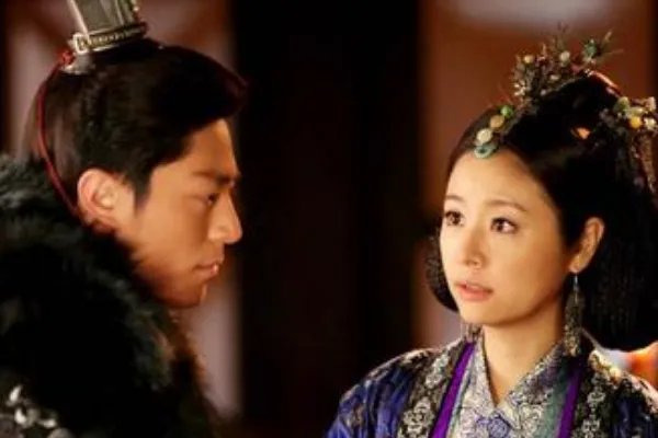 林心如晒霍建华为她庆生的照片,两人之前是因戏生情还是其他原因?