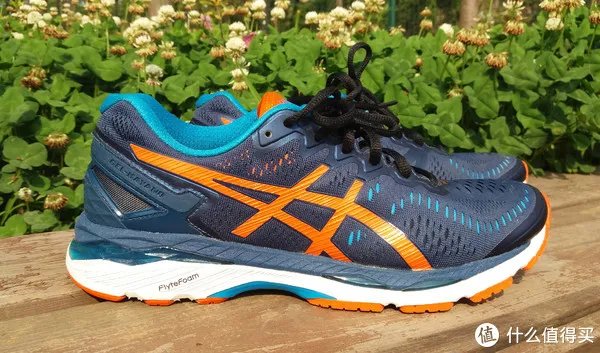 ASICS 亚瑟士 GEL-KAYANO 23 跑步鞋体验评测