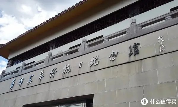 明星豪宅有啥好羡慕的，中国真正的千万豪宅都在农村！