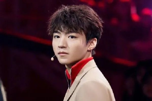 谢霆锋夸王俊凯好man，他为什么这么说？