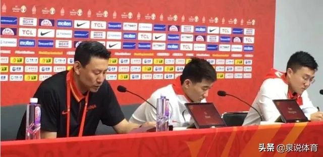 有人说男篮惜败波兰不怪周琦,责任在李楠,周琦不应该被骂的一无是处!你怎么看呢?