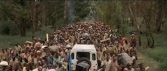 美国肺炎超200万,死亡超10万为什么经济还没垮掉?