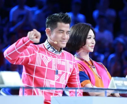 《好舞蹈》金星斥学员穿太少 “足尖上的李博”很受伤