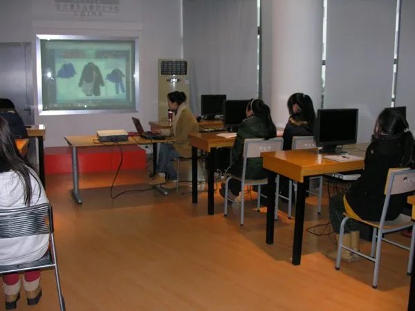 湖州艺术与设计学校的学校简介