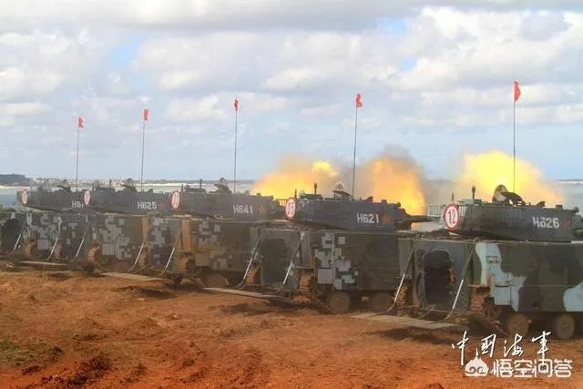 中国05式两栖步战车在海里时是否可以开炮？性能怎么样？