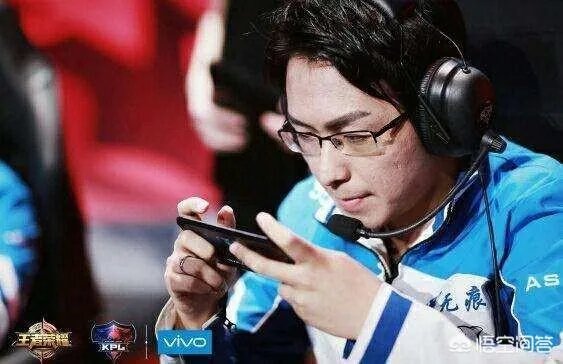 王者荣耀KPL第一届冠军AS仙阁的队员现在都怎么样了?