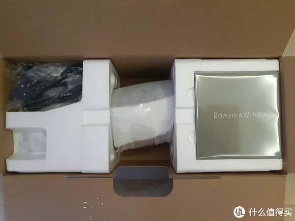 外观与音质的完美结合——Bowers & Wikins 宝华韦健 Zeppelin Wireless 齐柏林飞艇4代评测