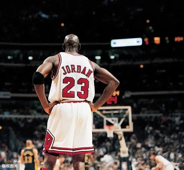 群众体育和竞技体育的关系是？