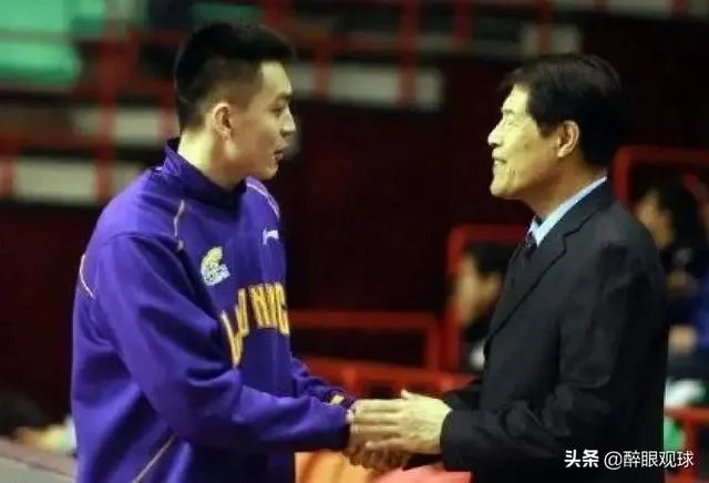 辽篮与马丁内斯续约,下季以助教辅佐杨鸣,蒋兴权回归有何深意?