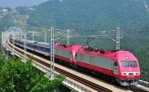 玉磨铁路安全事故的具体情况如何?