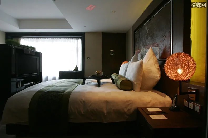 自如取消不涨价 刚步入社会毕业生仍表示压力好大