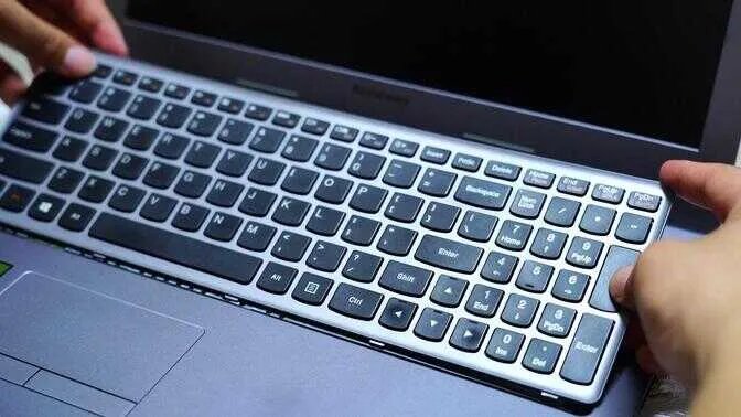 联想y430拆机教程（笔记本电脑拆卸更换固态硬盘）