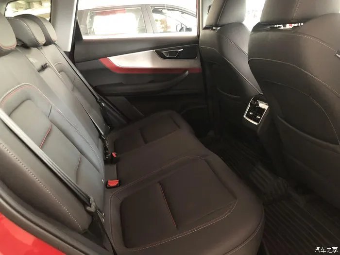 全新一代瑞虎7的鉴赏,一款值得拥有的SUV!