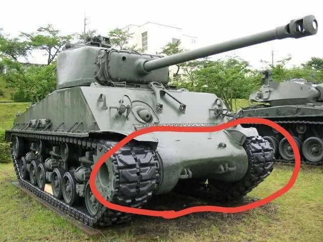 谢尔曼坦克的车体为什么那么古怪？