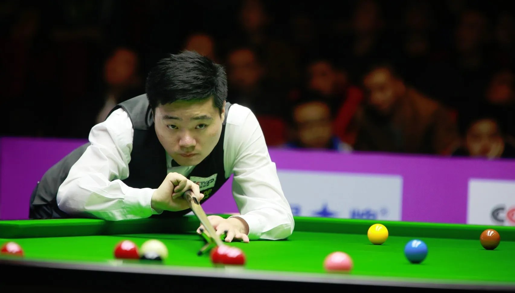 丁俊晖与“富二代”妻子张元元究竟有着怎样的爱情故事？